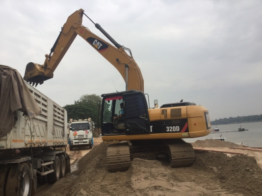 ขายแมคโฮ CAT320D ไล่ระบบใหม่ทั้งหมดของเหลวเคลียเปลี่ยนใหม่ทั้หมดไฟครบ 8900ชม.ขายพร้อมงานเดือน120,000