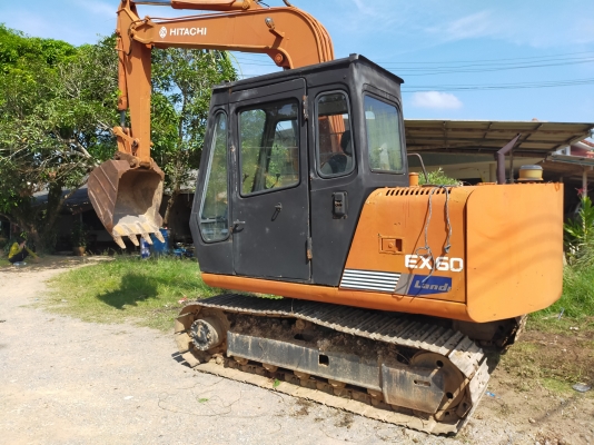 ขายรถแบคโฮ hitachi ex60-1สภาพพร้อมใช้