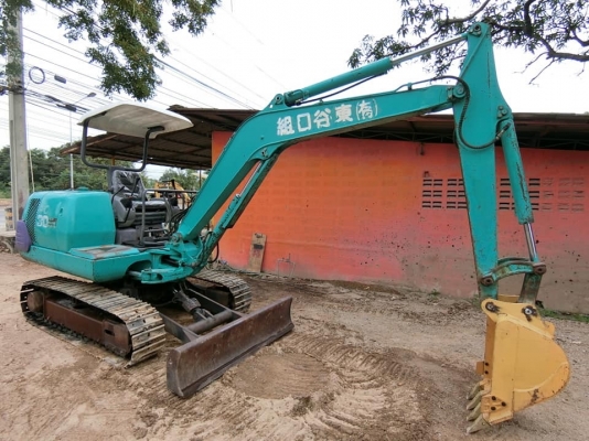 ขายรถขุดแบคโฮเก่านอกแท้ สวยเดิมๆ ยี่ห้อ : KOMATSU 30-7 ขนาดPc-30 #คอลโทนสั้นปั๊มนิ้ว แทรคเหล็กใหม่ เครื่องแน่น ระบบไว รถพร้อมใช้งาน เอกสารใบอินวอยครบ       ????ราคา 430,000 ต่อรองได้???? ☎️ติดต่อ 096-3268553 (สถิตย์พันธ์) ????ID LINE 0963268553 ร้านรุ่งเจ