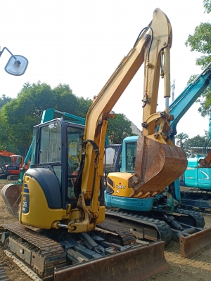 มาใหม่..KOMATSU PC35MR-3. เก่านอกแท้  เดิมๆๆ  เครื่องปั๊มสวย..พร้อมใช้..โทร 089-3818694จ๊อย.