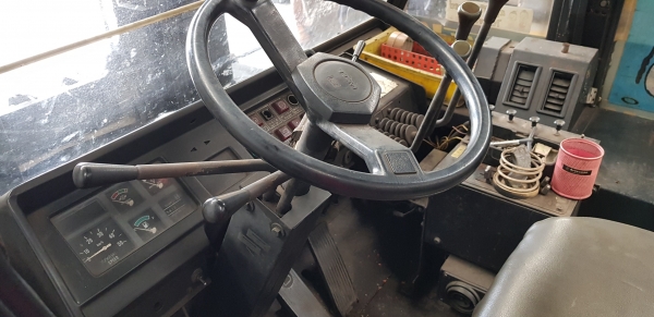 ขายรถยกโฟล์คลิฟท์ TCM ขนาด 11.5 ตัน เสาสูง 3 เมตร ติดตั้งอุปกรณ์พิเศษไซด์ชิฟ (รถนอก ) ญี่ปุ่น หลุดจอง ขายรถยกโฟล์คลิฟท์ TCM ขนาด 11.5 ตัน เสาสูง 3 เมตร ติดตั้งอุปกรณ์พิเศษไซด์ชิฟ (รถนอก ) ญี่ปุ่น หลุดจอง