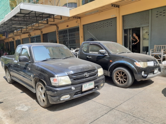 ขายแยกแชสซี TOYOTA D4D TIGER 3000 ปี04 เอาเล่มทบ.+ชุดโอน หรือไม่เอาก็ได้ ครับ