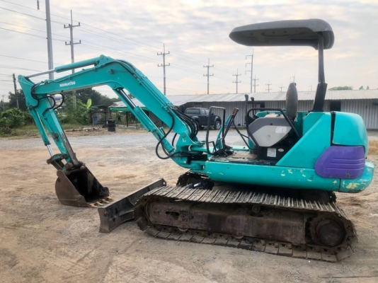ขาย 295,000 KOMATSU pc 45-7E เครื่องดำ มีลายหัวเจาะเครื่องดี ปั๊มแรง เอวแน่น ช่วงล่างเต็ม รถสวยพร้อมใช้ เอกสารซื้อขาย รถอยู่ ปทุมธานี สามโคก 0959356915