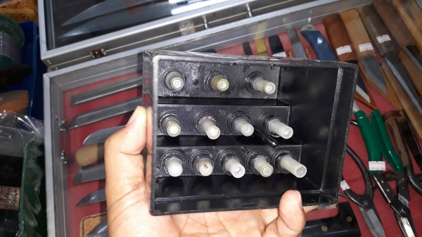 ขายดอกเร้าเตอร์ชุด12ชิ้น MADE IN JAPAN.ใหม่ ขายดอกเร้าเตอร์ชุด12ชิ้น MADE IN JAPAN.ใหม่