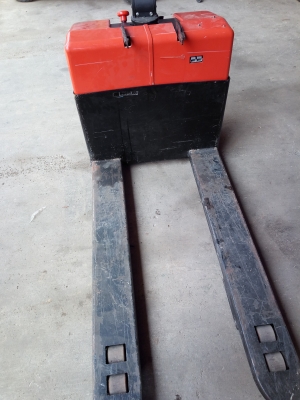 แฮนด์ลิฟไฟฟ้า