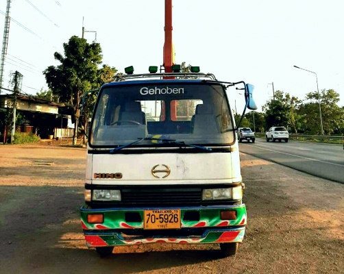 หกล้อ ฮีโน่ FD3H HO7C185โบว์ ติดเครน UNIC 3ตัน 3ปอก กะบะยาว5ม.เครืองดี แคชชีสวย รถสภาพดีใช้งานประจำ ทะเบียน ม.79 หกล้อ ฮีโน่ FD3H HO7C185โบว์ ติดเครน UNIC 3ตัน 3ปอก กะบะยาว5ม.เครืองดี แคชชีสวย รถสภาพดีใช้งานประจำ ทะเบียน ม.79