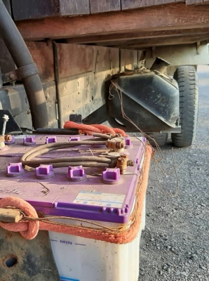 หกล้อ ฮีโน่ FD3H HO7C185โบว์ ติดเครน UNIC 3ตัน 3ปอก กะบะยาว5ม.เครืองดี แคชชีสวย รถสภาพดีใช้งานประจำ ทะเบียน ม.79 หกล้อ ฮีโน่ FD3H HO7C185โบว์ ติดเครน UNIC 3ตัน 3ปอก กะบะยาว5ม.เครืองดี แคชชีสวย รถสภาพดีใช้งานประจำ ทะเบียน ม.79