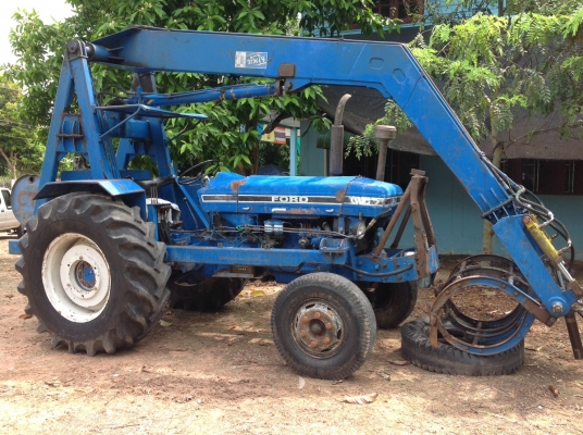 ขายรถคีบอ้อยFORD77.T5 พร้อมเล่มทะเบียน เครื่องแน่นเกียดีระบบดีปกติ พร้อมใช้งาน