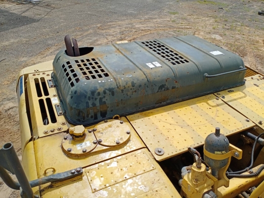 มี VDO ให้ชม.KOMATSU PC200-8 MO มีระบบหัวกระแทก มีที่ปรับมือคอลโทรล ราคา 1050000