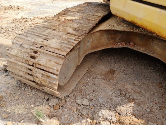 มี VDO ให้ชม.KOMATSU PC200-8 MO มีระบบหัวกระแทก มีที่ปรับมือคอลโทรล ราคา 1050000