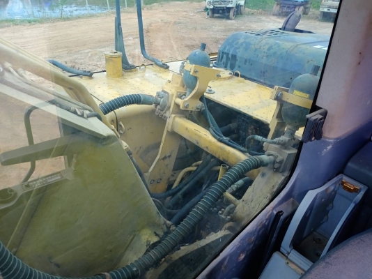 มี VDO ให้ชม.KOMATSU PC200-8 MO มีระบบหัวกระแทก มีที่ปรับมือคอลโทรล ราคา 1050000