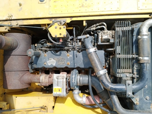 มี VDO ให้ชม.KOMATSU PC200-8 MO มีระบบหัวกระแทก มีที่ปรับมือคอลโทรล ราคา 1050000