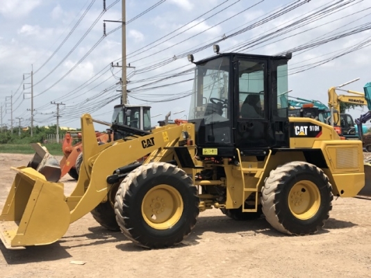 ขายรถตักล้อยาง CAT 910H (เทียบเท่า WA100-6) ปี 2010 นำเข้าเองจากญี่ปุ่น สภาพสวยพร้อมใช้ มีVDOการทำงานครับ ขายรถตักล้อยาง CAT 910H (เทียบเท่า WA100-6) ปี 2010 นำเข้าเองจากญี่ปุ่น สภาพสวยพร้อมใช้ มีVDOการทำงานครับ
