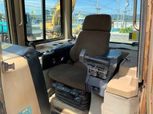 ขายรถดันดิน CATERPILLAR รุ่น D5M-XL สภาพสวย นำเข้าจากญี่ปุ่น ขายรถดันดิน CATERPILLAR รุ่น D5M-XL สภาพสวย นำเข้าจากญี่ปุ่น