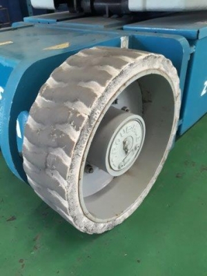 กระเช้าไฟฟ้า GENIE Z30-20N บูมพับ ยกสูง 9 เมตร มือสองญี่ปุ่น