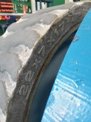 กระเช้าไฟฟ้า GENIE Z30-20N บูมพับ ยกสูง 9 เมตร มือสองญี่ปุ่น