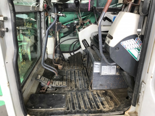 ขายรถเจาะเสาเข็ม KENCHO รุ่น MD50-2 รถสวยสภาพดีมาก ราคาไม่แพงครับ ขายรถเจาะเสาเข็ม KENCHO รุ่น MD50-2 รถสวยสภาพดีมาก ราคาไม่แพงครับ