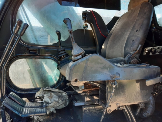 รถแบคโฮ kobelco sk200-5 เครื่องดี แทรกใหม่ เอวแน่น เอกสารสัญญาซื้อขาย รถแบคโฮ kobelco sk200-5 เครื่องดี แทรกใหม่ เอวแน่น เอกสารสัญญาซื้อขาย