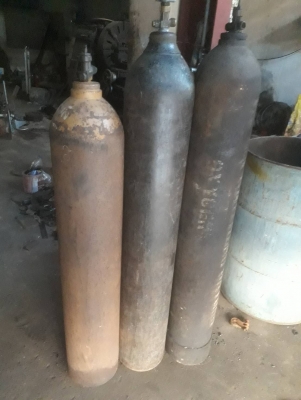 ขายถังอ้อกซิเย่น3 ลูก ราคา4,000.-