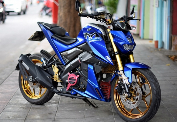 M slaz สีนํ้าเงิน เครื่องเดิม ภายนอกแต่งตามรูป มีเล่มเอกสารครบ 39900
