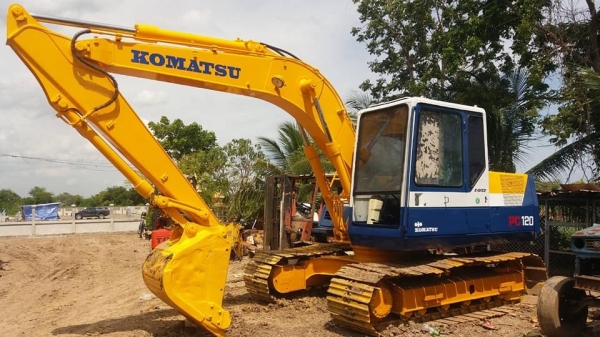 Komatsu PC 100 รุ่น 5 เอกสารอินวอยซ์ ไฟฟ้าตัด เครื่องเดิม ปั๊มเดิม ช่วงล่างดี พร้อมใช้งาน