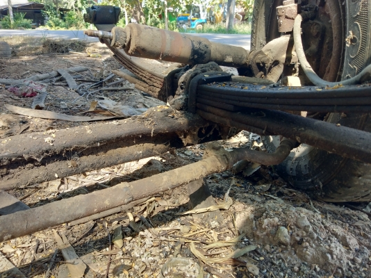 คานหน้าพร้อมแหนบสำหรับประกอบรถอีแต๋น คานหน้าพร้อมแหนบสำหรับประกอบรถอีแต๋น