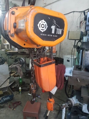 ขายถูกๆ รอกไฟฟ้ามือสองญี่ปุ่น Hitachi 1ตัน ทุกระบบเดิมๆ ตรวจสอบ ทดสอบ เรียบร้อยแล้ว ทุกๆระบบใช้งานได้ดีมากครับ