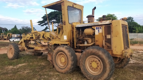 รถเกรด140G 5MD เล่มทะเบียนชุดโอนพร้อม ราคาเบาๆ 084-3923995/085-6842587