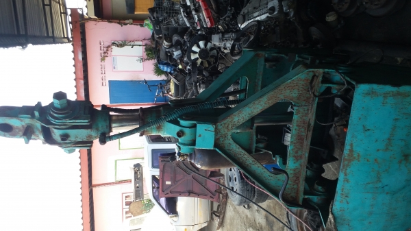 หัวคีบ ไฮโดรลิค คีบเหล็ก คีบไม้ คีบกระดาษ คีบอ้อย