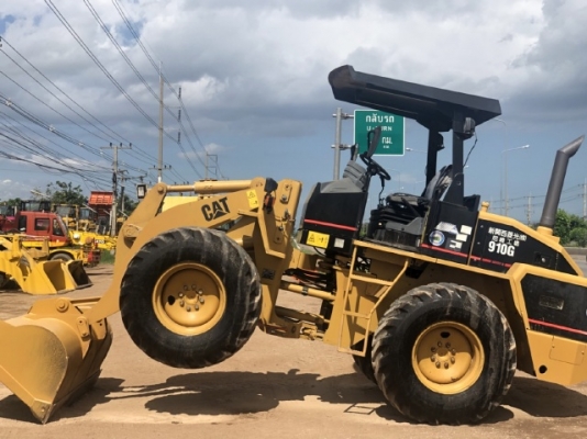 ขายรถตักล้อยาง CAT 910G (5,XXX ชั่วโมง) นำเข้าเองจากญี่ปุ่น สภาพพร้อมใช้ มีVDOการทำงานครับ ขายรถตักล้อยาง CAT 910G (5,XXX ชั่วโมง) นำเข้าเองจากญี่ปุ่น สภาพพร้อมใช้ มีVDOการทำงานครับ