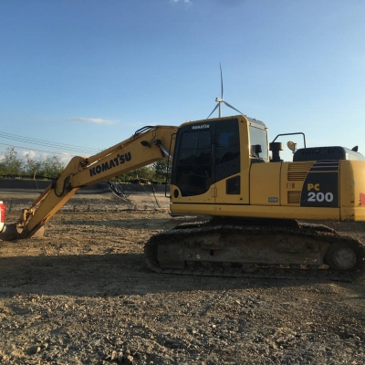 KOMATSU PC200-8 ไมล์3854ชม.เอกสารเล่มทะเบียนราคา 2,200,000