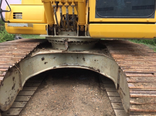 KOMATSU PC200-8 ไมล์3854ชม.เอกสารเล่มทะเบียนราคา 2,200,000