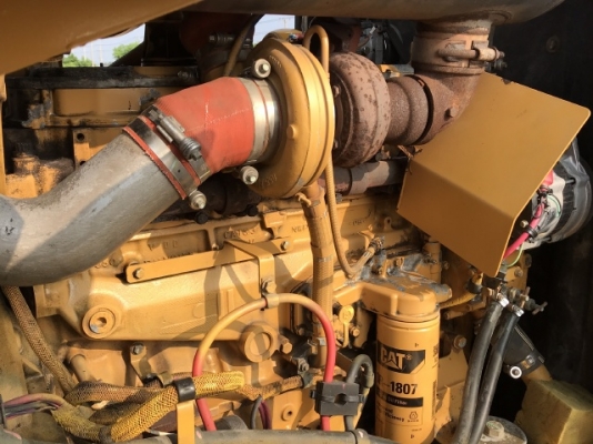 ขายรถตักล้อยาง CAT 950G นำเข้าเองจากญี่ปุ่น สภาพสวยพร้อมใช้งาน มีVDOการทำงานครับ ขายรถตักล้อยาง CAT 950G นำเข้าเองจากญี่ปุ่น สภาพสวยพร้อมใช้งาน มีVDOการทำงานครับ