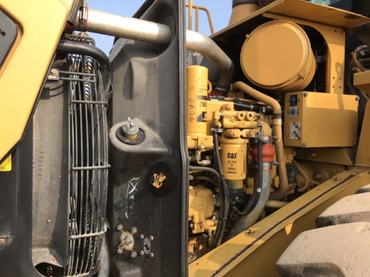 ขายรถตักล้อยาง CAT 950G นำเข้าเองจากญี่ปุ่น สภาพสวยพร้อมใช้งาน มีVDOการทำงานครับ ขายรถตักล้อยาง CAT 950G นำเข้าเองจากญี่ปุ่น สภาพสวยพร้อมใช้งาน มีVDOการทำงานครับ