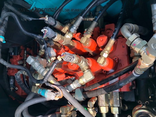 Kobelco โกเบ SK115SR รถสวย มาพร้อมผานดัน แทรคเหล็ก+ก่อนยาง นำเข้าเองจากญี่ปุ่น โทร 081-8581834