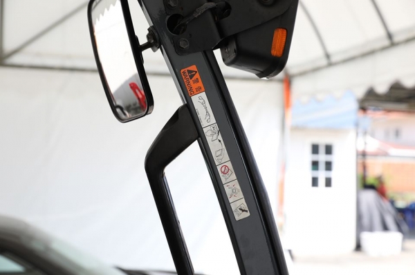 มาใหม่ Toyota 8FG20 ขนาดยก2ตัน เสาสูง3เมตร เครื่องยนต์เบนซิล สวย เดิมจากญี่ปุ่น