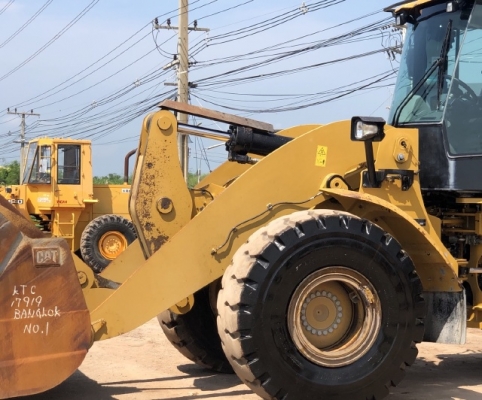 ขายรถตักล้อยาง CAT 962K ปี 2015 นำเข้าเองจากญี่ปุ่น สภาพสวยพร้อมใช้งาน มีVDOการทำงานครับ ขายรถตักล้อยาง CAT 962K ปี 2015 นำเข้าเองจากญี่ปุ่น สภาพสวยพร้อมใช้งาน มีVDOการทำงานครับ