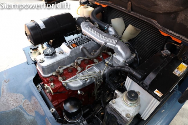 ขายถูกมาก Toyota 5FD25 งาเท ยก2.5ตัน เสาสูง4เมตร เครื่องยนต์ดีเซล รถพร้อมใช้งาน