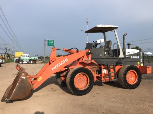 ขายรถตักล้อยาง HITACHI ZW100 ปี 2012 แขนยาวพิเศษ นำเข้าเองจากญี่ปุ่น สภาพสวยพร้อมใช้งาน มีVDOการทำงานครับ ขายรถตักล้อยาง HITACHI ZW100 ปี 2012 แขนยาวพิเศษ นำเข้าเองจากญี่ปุ่น สภาพสวยพร้อมใช้งาน มีVDOการทำงานครับ