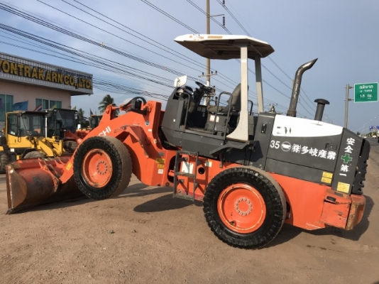 ขายรถตักล้อยาง HITACHI ZW100 ปี 2012 แขนยาวพิเศษ นำเข้าเองจากญี่ปุ่น สภาพสวยพร้อมใช้งาน มีVDOการทำงานครับ ขายรถตักล้อยาง HITACHI ZW100 ปี 2012 แขนยาวพิเศษ นำเข้าเองจากญี่ปุ่น สภาพสวยพร้อมใช้งาน มีVDOการทำงานครับ