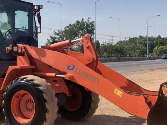 ขายรถตักล้อยาง HITACHI ZW100 ปี 2012 แขนยาวพิเศษ นำเข้าเองจากญี่ปุ่น สภาพสวยพร้อมใช้ มีVDOการทำงานครับ ขายรถตักล้อยาง HITACHI ZW100 ปี 2012 แขนยาวพิเศษ นำเข้าเองจากญี่ปุ่น สภาพสวยพร้อมใช้ มีVDOการทำงานครับ