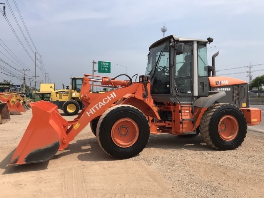 ขายรถตักล้อยาง HITACHI ZW140 (เท่าเทียบ WA200-6) ปี 2013 นำเข้าจากญี่ปุ่น สภาพสวยพร้อมใช้ มีVDOการทำงานครับ ขายรถตักล้อยาง HITACHI ZW140 (เท่าเทียบ WA200-6) ปี 2013 นำเข้าจากญี่ปุ่น สภาพสวยพร้อมใช้ มีVDOการทำงานครับ