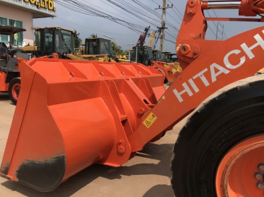 ขายรถตักล้อยาง HITACHI ZW140 (เท่าเทียบ WA200-6) ปี 2013 นำเข้าจากญี่ปุ่น สภาพสวยพร้อมใช้ มีVDOการทำงานครับ ขายรถตักล้อยาง HITACHI ZW140 (เท่าเทียบ WA200-6) ปี 2013 นำเข้าจากญี่ปุ่น สภาพสวยพร้อมใช้ มีVDOการทำงานครับ