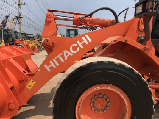 ขายรถตักล้อยาง HITACHI ZW140 (เท่าเทียบ WA200-6) ปี 2013 นำเข้าจากญี่ปุ่น สภาพสวยพร้อมใช้ มีVDOการทำงานครับ ขายรถตักล้อยาง HITACHI ZW140 (เท่าเทียบ WA200-6) ปี 2013 นำเข้าจากญี่ปุ่น สภาพสวยพร้อมใช้ มีVDOการทำงานครับ