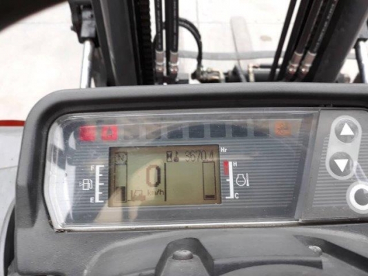 Mitsubishi FD25NT ปี2012 ฟอร์คลิฟต์ 2.5 ตัน ดีเซล โทร. 080-6565422 (หนิง)