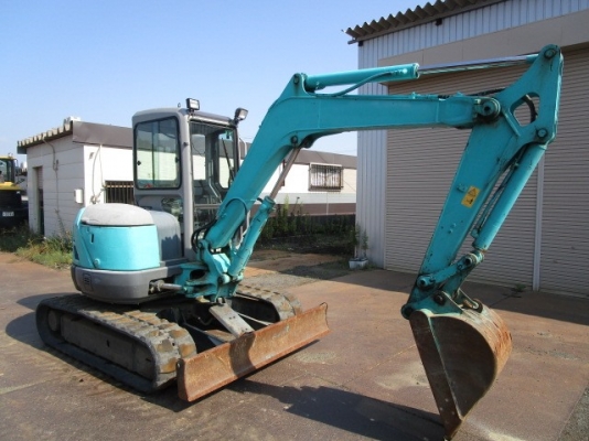 KOBELCO SK40SR-2 ปี2001 นำเข้าจากญี่ปุ่น  โทร. 080-6565422 (หนิง)