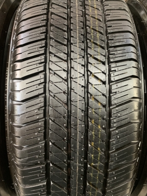 ล้อแม็กป้ายแดง Mazda BT50 Pro ขอบ17 สีเทาหน้าเงา พร้อมยางป้ายแดง 265-65-17 Bridgestone ปี 19 สวยๆ