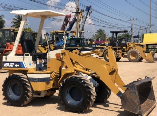 ขายรถตักล้อยาง KOMATSU WA30-2 (4XX ชั่วโมง) นำเข้าเองจากญี่ปุ่น สภาพสวยพร้อมใช้งาน มีVDOการทำงานครับ ขายรถตักล้อยาง KOMATSU WA30-2 (4XX ชั่วโมง) นำเข้าเองจากญี่ปุ่น สภาพสวยพร้อมใช้งาน มีVDOการทำงานครับ