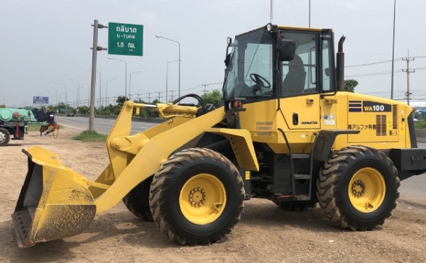 ขายรถตักล้อยาง KOMATSU WA100-5 นำเข้าเองจากญี่ปุ่น สภาพสวยพร้อมใช้งาน มีVDOการทำงานครับ