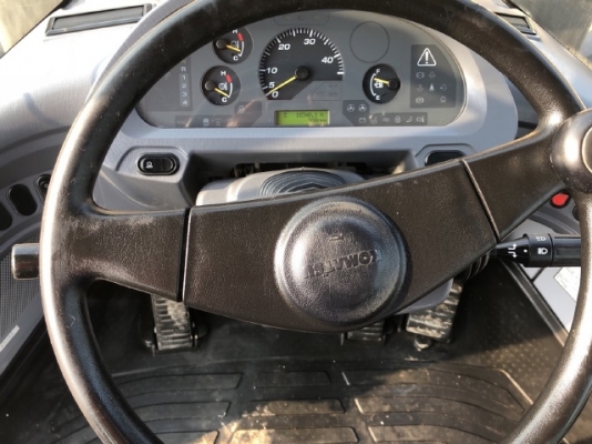 ขายรถตักล้อยาง KOMATSU WA100-7 ปี 2014 นำเข้าเองจากญี่ปุ่น สภาพสวยพร้อมใช้งาน มีVDOการทำงานครับ ขายรถตักล้อยาง KOMATSU WA100-7 ปี 2014 นำเข้าเองจากญี่ปุ่น สภาพสวยพร้อมใช้งาน มีVDOการทำงานครับ